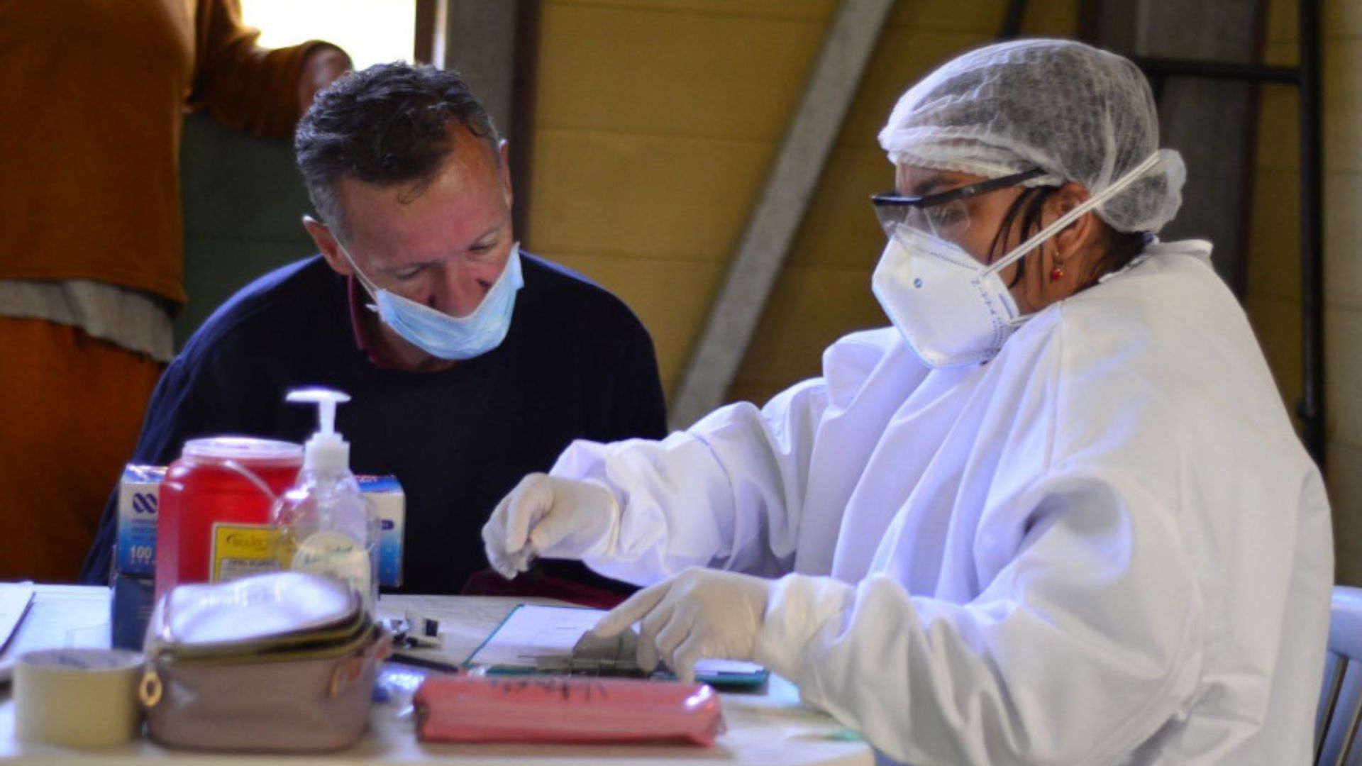 Autoridades reportan aparición de variante JN.1 de Covid-19 en Bogotá