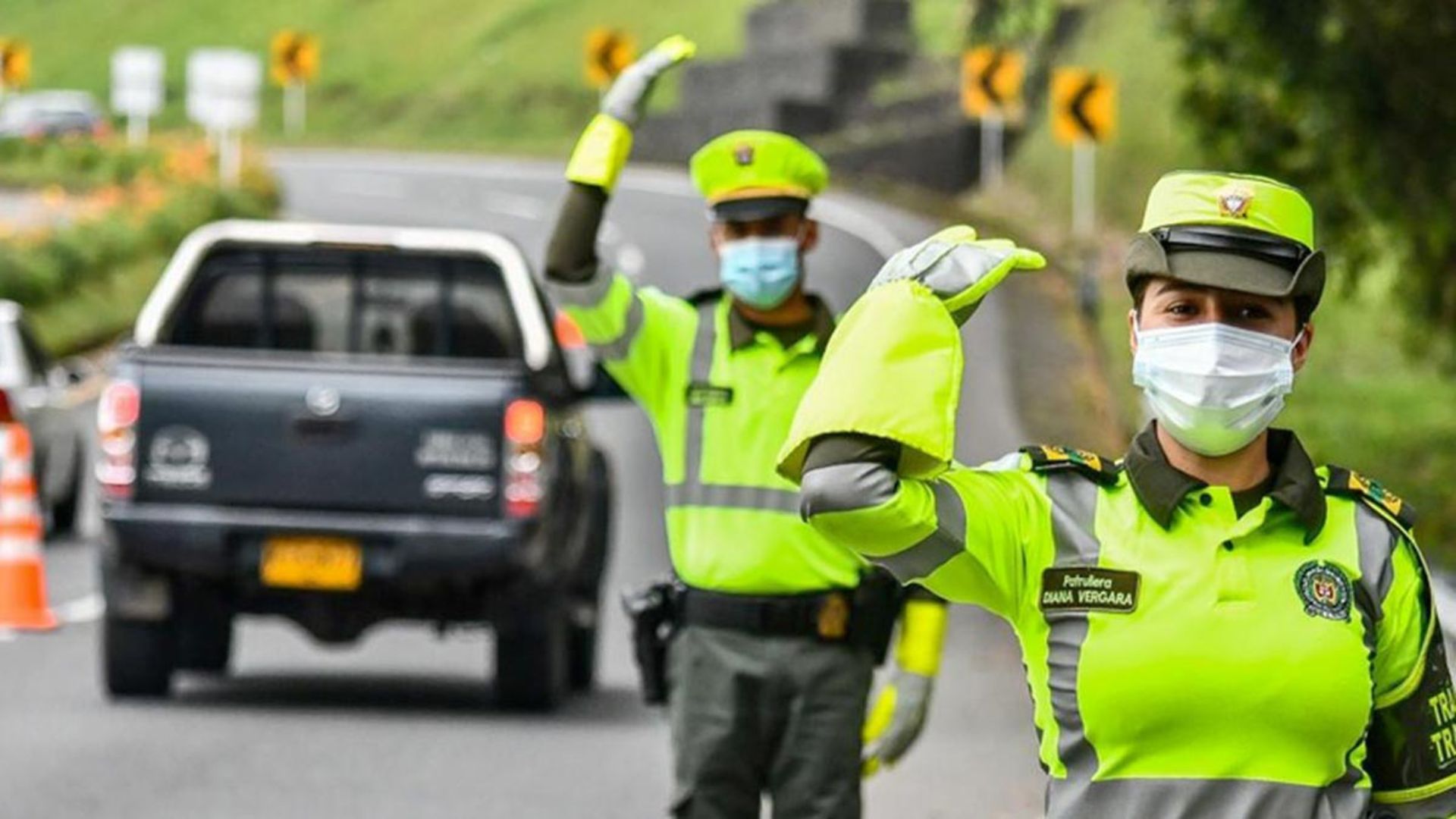 Distrito anuncia plan piloto de éxodo en Bogotá para los próximos puentes festivos: ¿Habrá pico y placa los sábados?