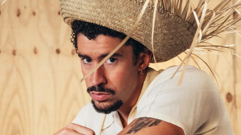 Bad Bunny, la estrella que brillará en el Super Bowl LX