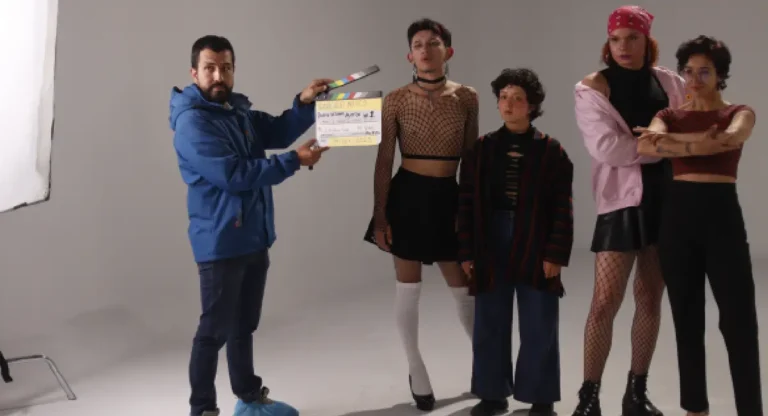 Detrás de cámaras Rompiendo Moldes