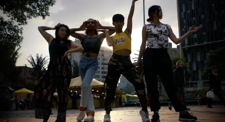 Pisando Fuerte Kiki House of Nova