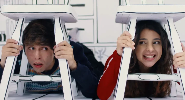 Manu y Mica Divergente