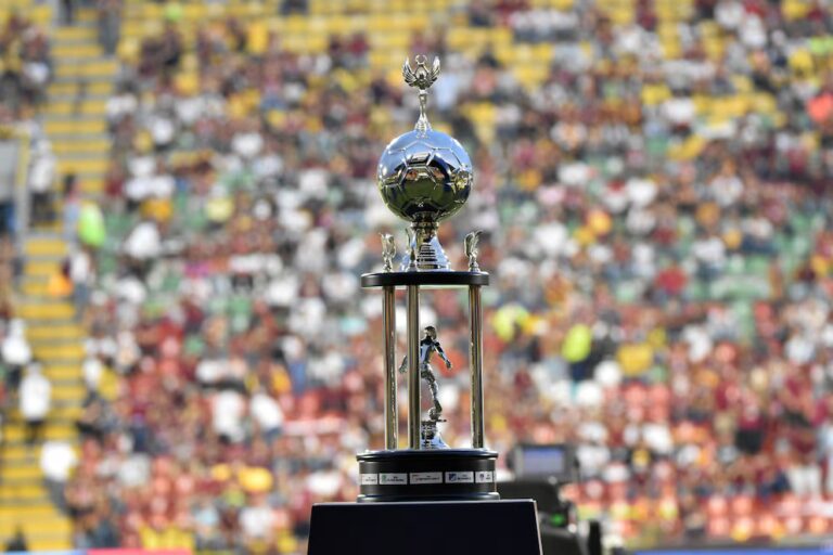 La DIMAYOR define las fechas y sedes de la Superliga BetPlay 2026 entre Junior y Santa Fe