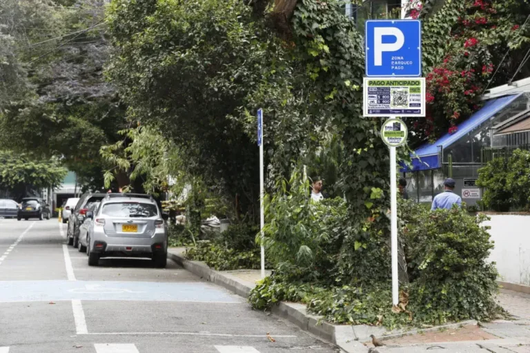 Cambios en las tarifas de parqueaderos y Zonas de Parqueo Pago en Bogotá: consulta los nuevos topes