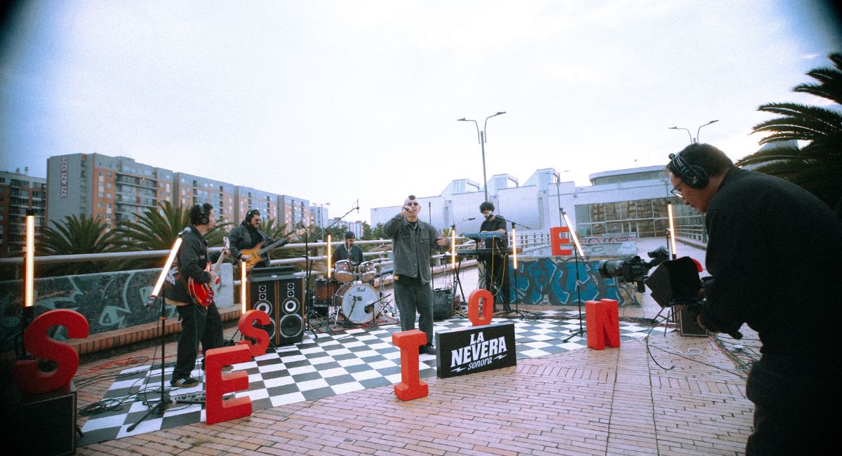 Los Petit Fellas tocando en La Nevera Sesiones