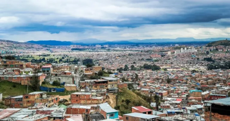Revitalización de barrios: embellecimiento de fachadas y ecobarrios la apuesta de Bogotá