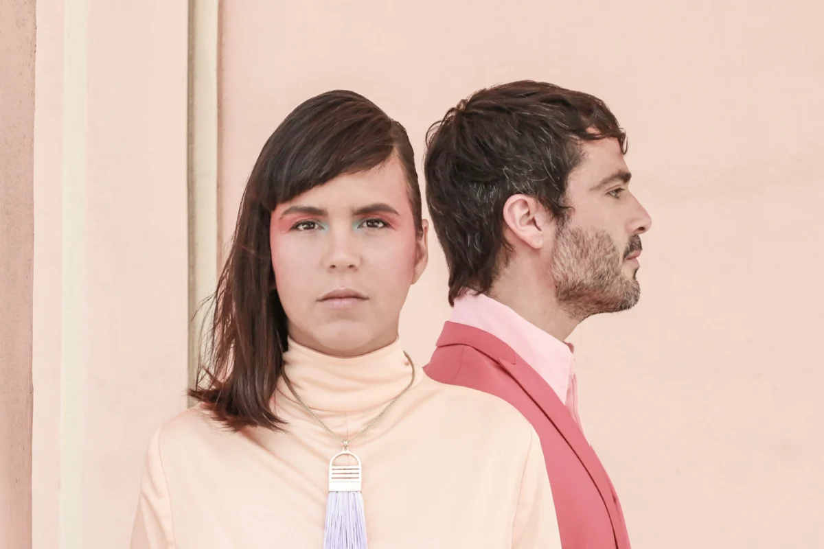 Foto de los integrantes de Bomba Estéreo