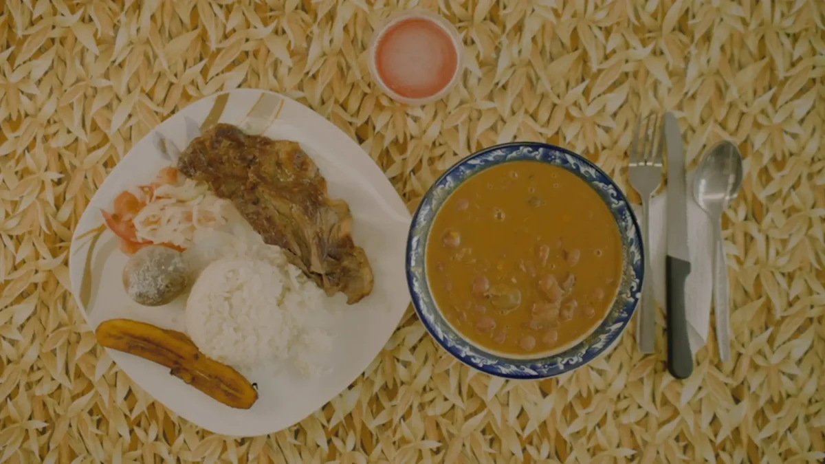 La plaza de Kennedy en Pura Plaza.