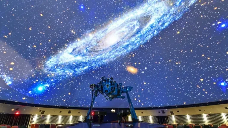 Música, exploración espacial y cine inmersivo: los planes del Planetario de Bogotá para marzo