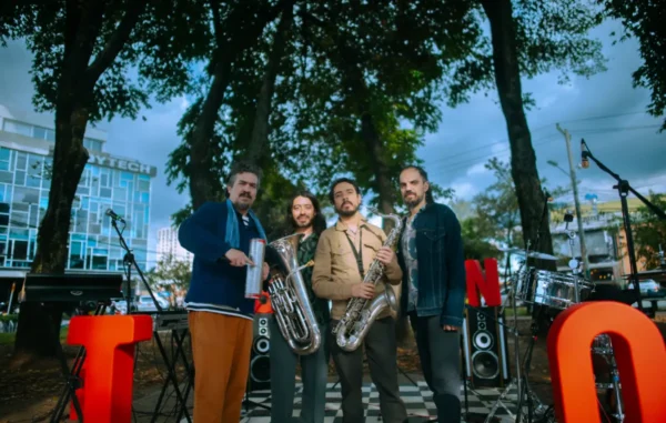 Frente Cumbiero: la agrupación bogotana que rompe fronteras musicales con su cumbia