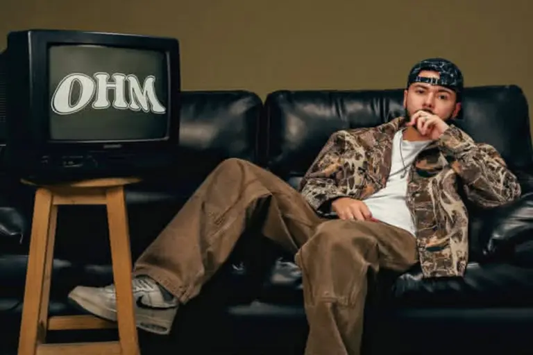 OHM: El artista que está redefiniendo el «vibe» del pop urbano en Colombia