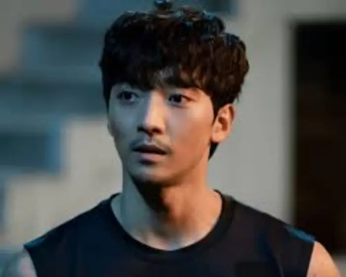 Joo Won-tak Dalí y el príncipe engreído 