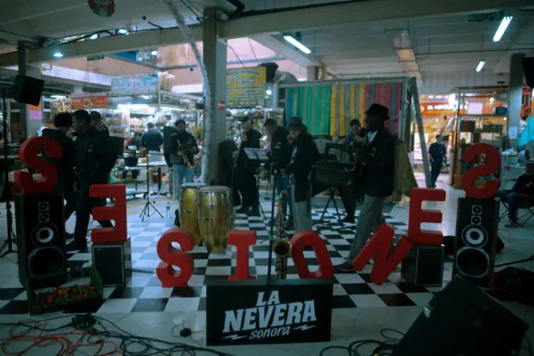 Son Callejero en La Nevera Sesiones: la fuerza de una orquesta que transforma vidas a través de la salsa