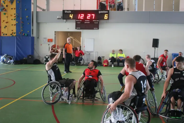 El Equipo Bogotá brilla en los Juegos Parasuramericanos: oro en baloncesto y bronce en paratenis de mesa