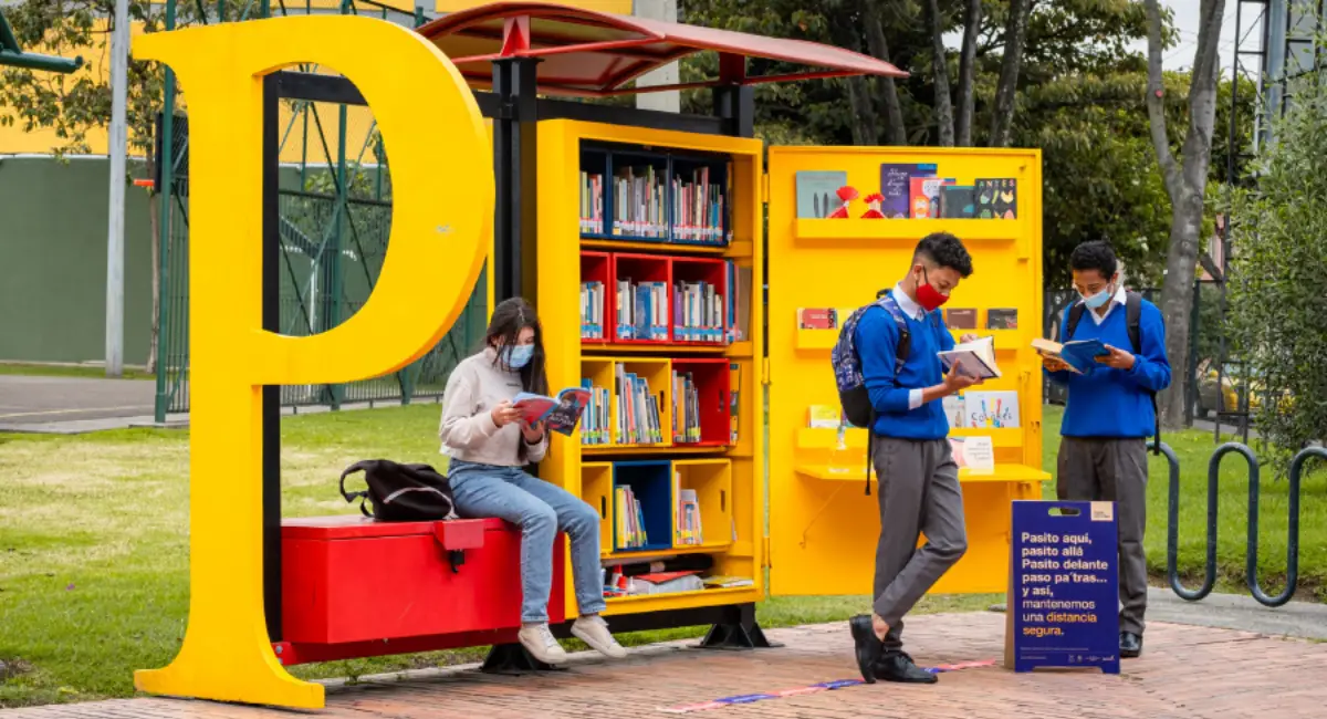Paraderos Paralibros Paraparques