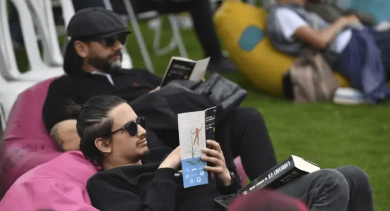 Aire libre, libros, música y poesía: el evento que no se puede perder en el Parque de los Novios